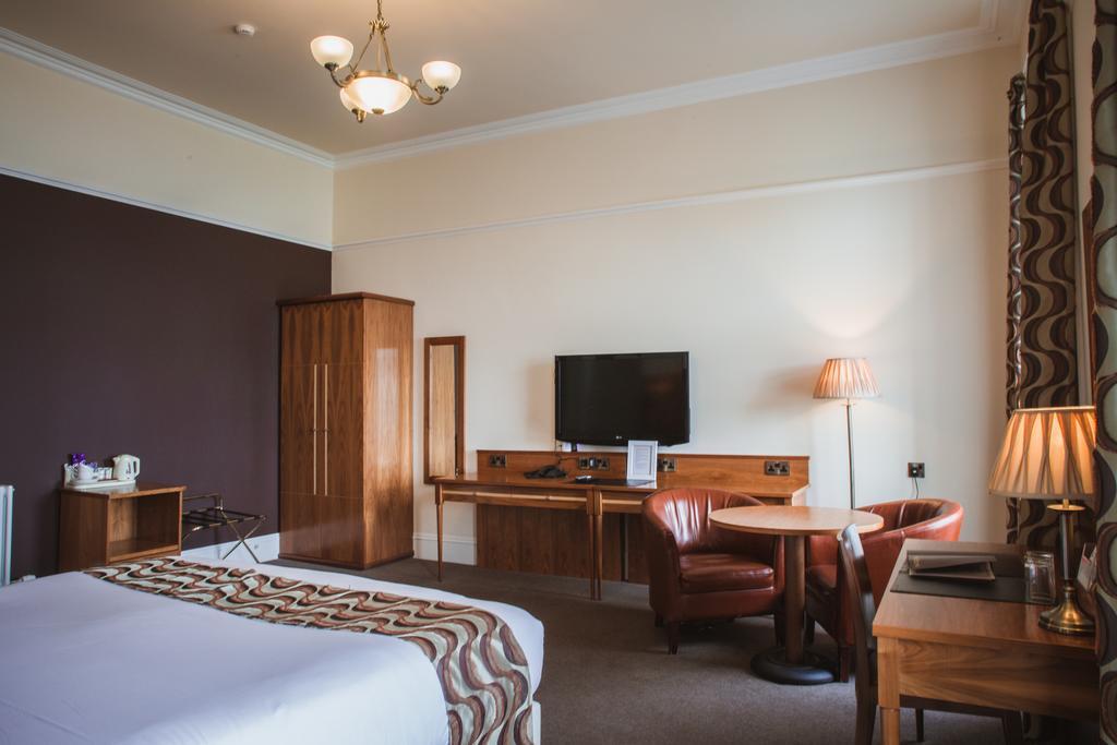 The Bank Hotel Анстрътър Екстериор снимка